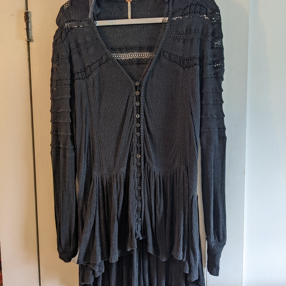 XS Free People Over-sized High low Tunic, with functional buttons.
